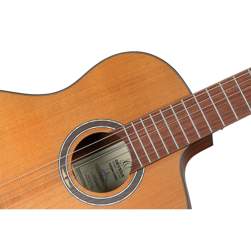 Ortega RCE24RO Thermo Series - Gitara elektroklasyczna 4/4 z pokrowcem