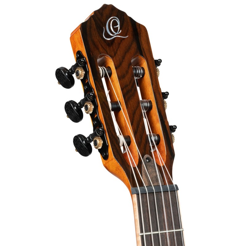 Ortega RTP-LTD TourPlayer Series - Gitara elektroklasyczna 4/4 z pokrowcem