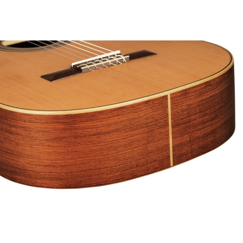 Ortega R18S-L Traditional Series - Gitara klasyczna 4/4 leworęczna z pokrowcem