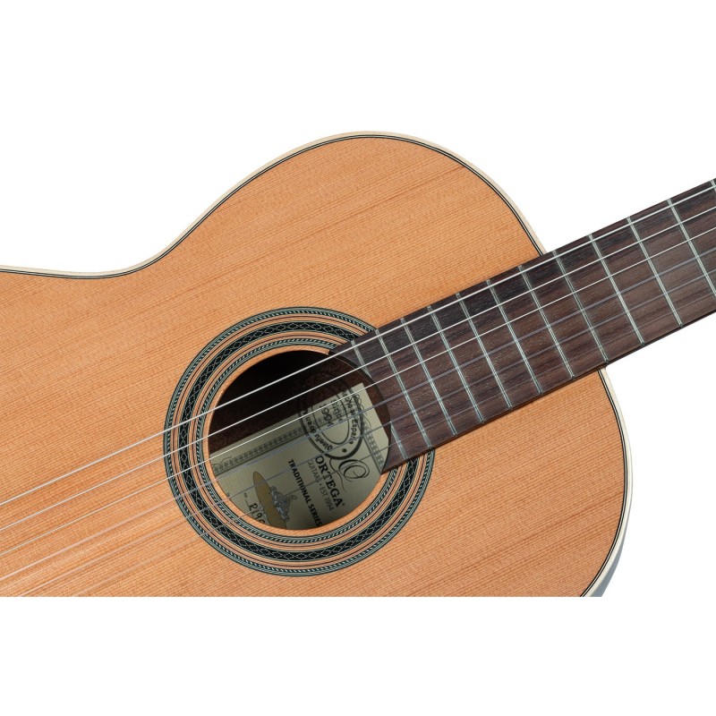 Ortega R19G Traditional Series - Gitara klasyczna 4/4 z pokrowcem
