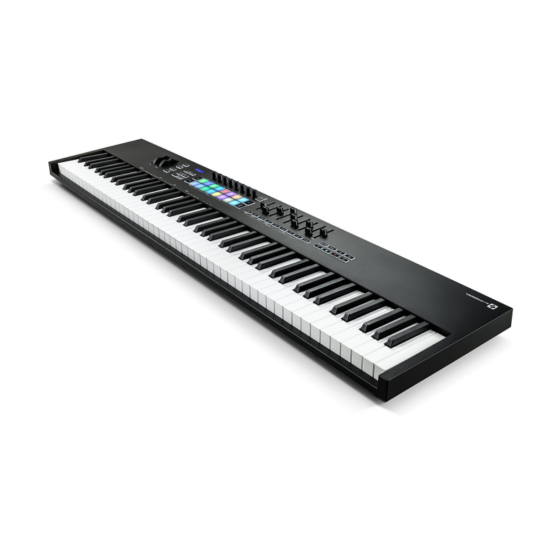 NOVATION Launchkey 88 mk3 - klawiatura sterująca MIDI - 4 - Klawiatury, Kontrolery MIDI - Klawiatura kontrolera MIDI z 88 klawis