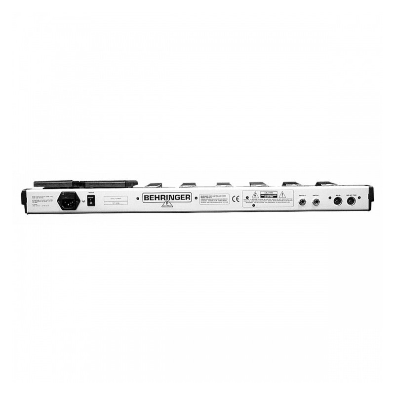 Behringer FCB1010 - back