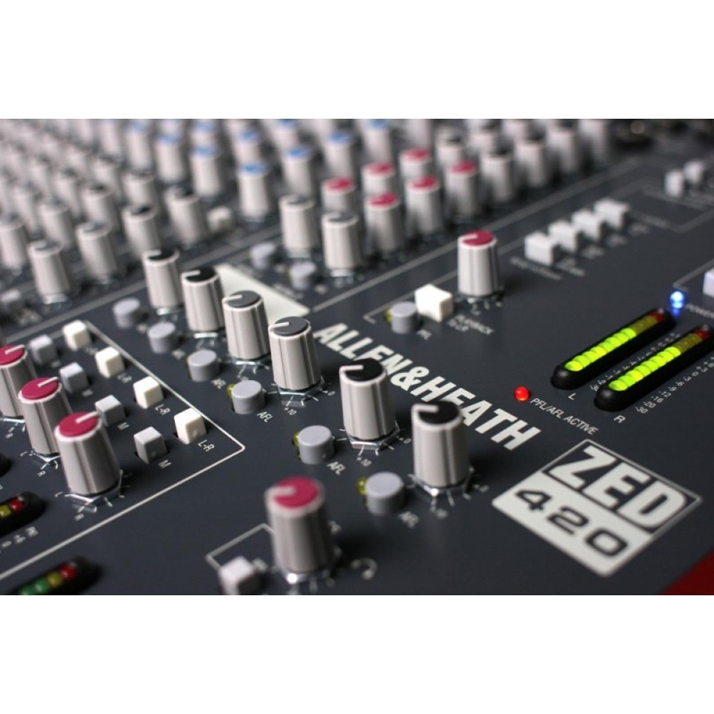 ALLEN & HEATH ZED 420 - mikser audio