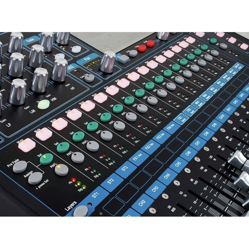 ALLEN & HEATH QU 16 Chrome - mikser cyfrowy