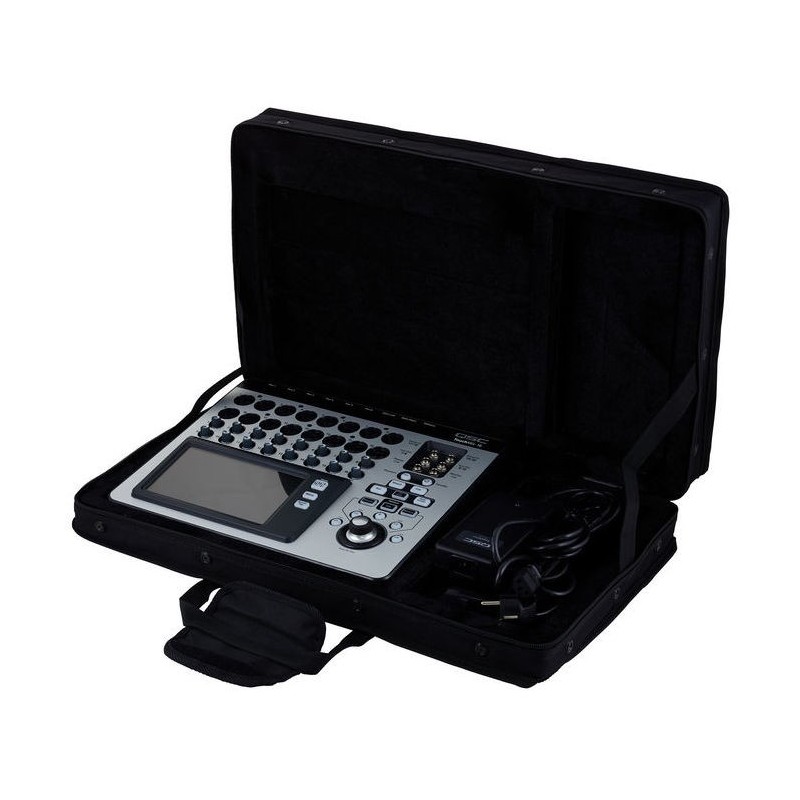 QSC TouchMix-16 - mikser cyfrowy