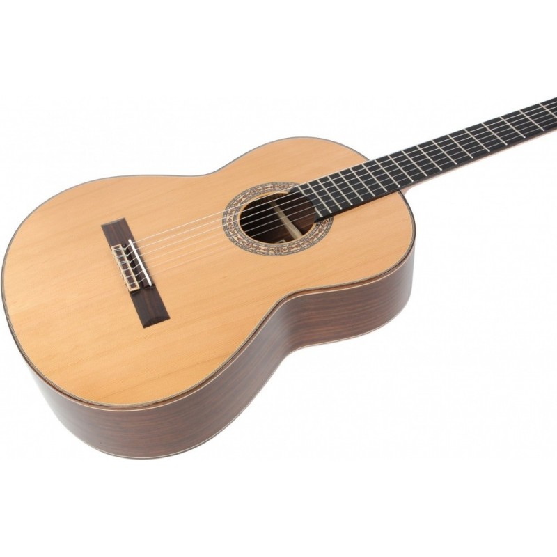 Admira A15 - gitara klasyczna