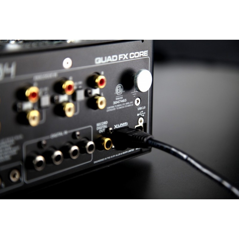 ALLEN & HEATH XONE DB4 - mikser DJ