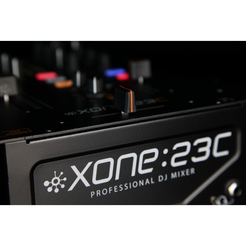 ALLEN & HEATH XONE 23 C - Mikser DJ