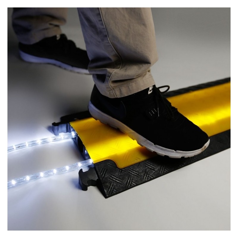 DEFENDER MINI LUX - najazd kablowy