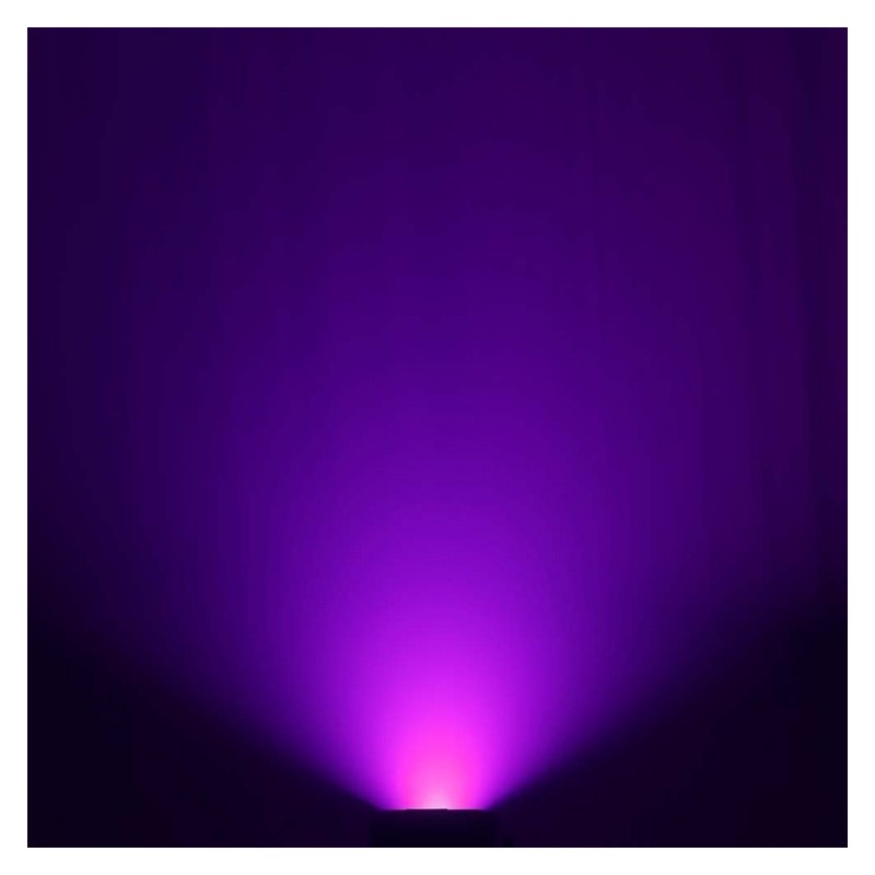 Cameo Flat PRO Flood IP65 Tri - Par Led Cob