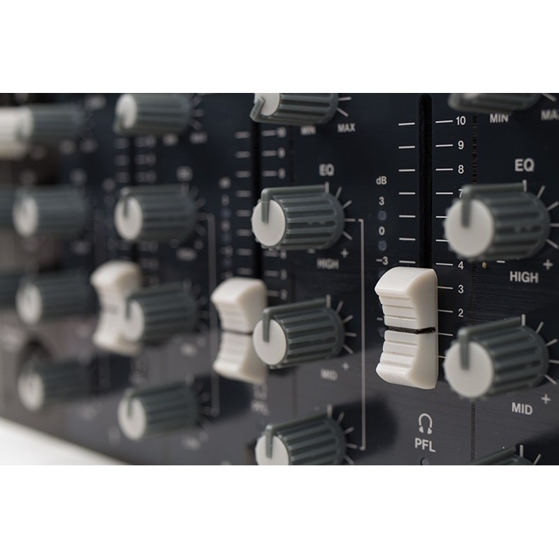 Tascam MZ-372 - Mikser dźwięku do instalacji