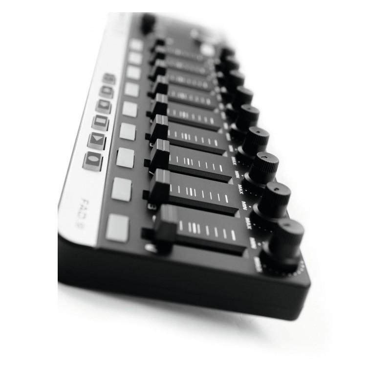 OMNITRONIC FAD-9 - kontroler MIDI
