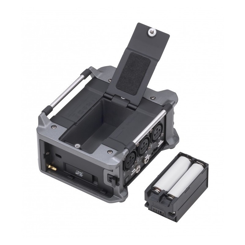 Zoom F6 wymieniane baterie