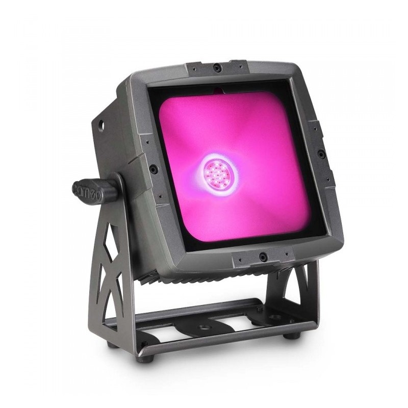 Cameo Flat PRO Flood IP65 Tri - Par Led Cob
