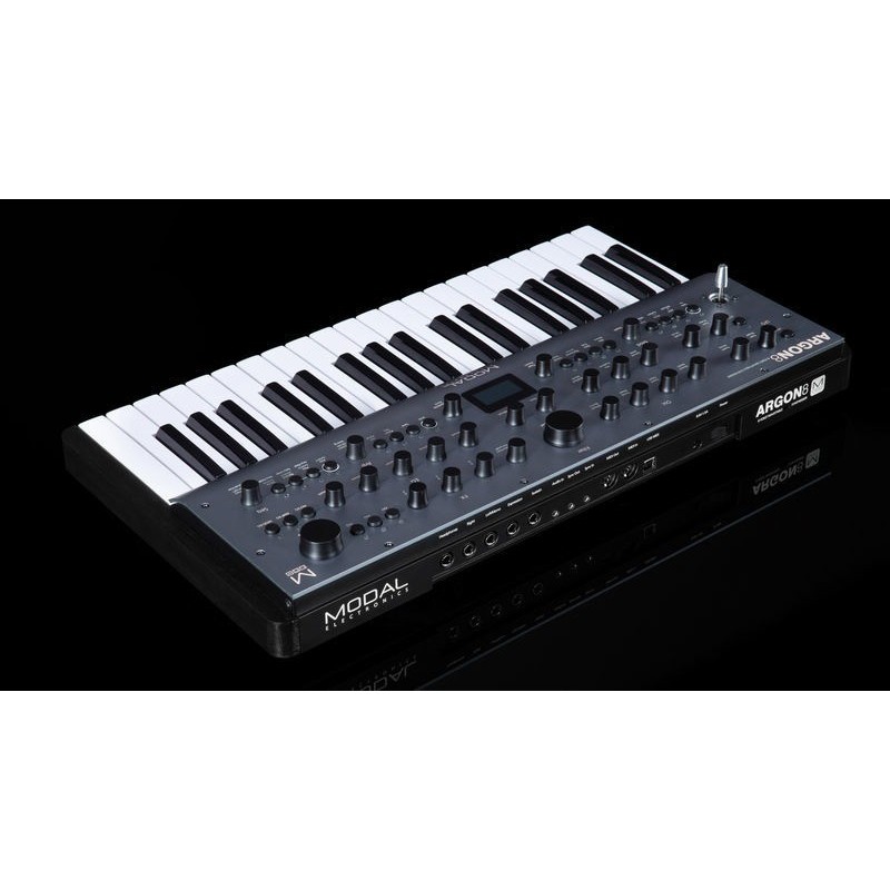 Modal Electronics Argon8 - back