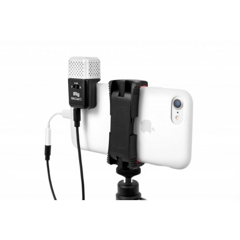 IK Multimedia iRig Mic Cast HD - na statywie