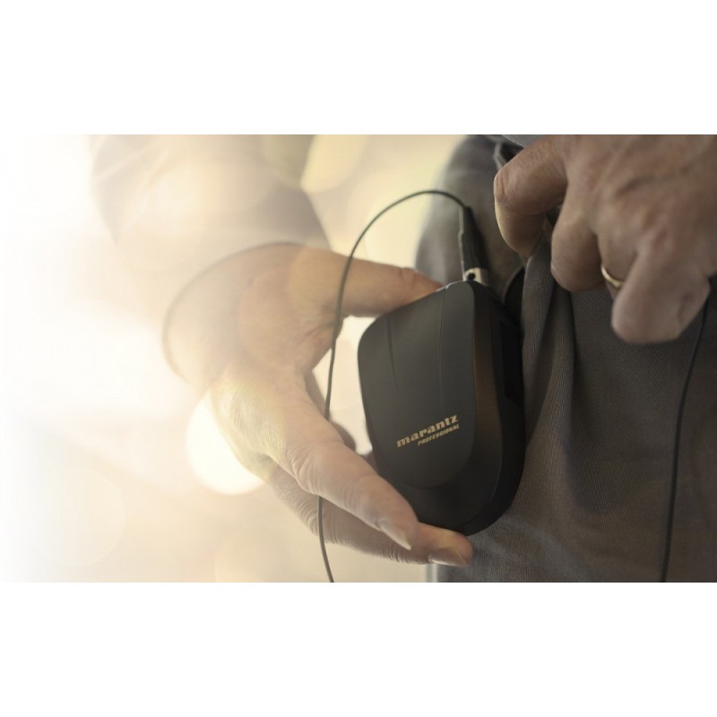 Marantz PMD-750 - przypięty do paska