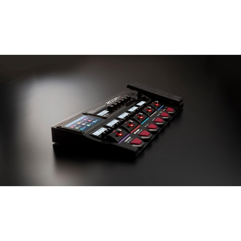 Zoom G11 - multiefekt gitarowy