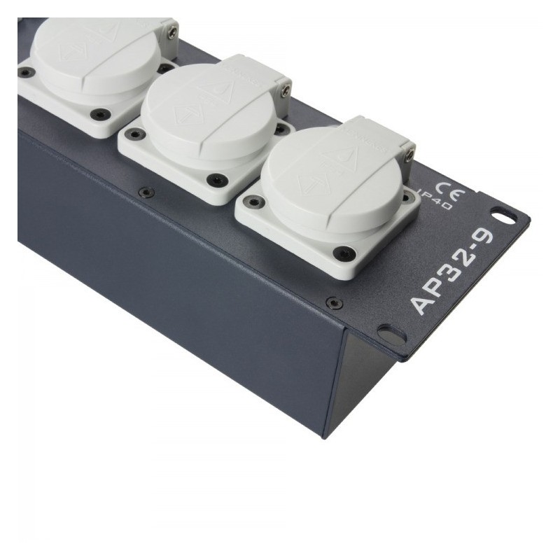 Adam Hall 87480 - listwa zasilająca