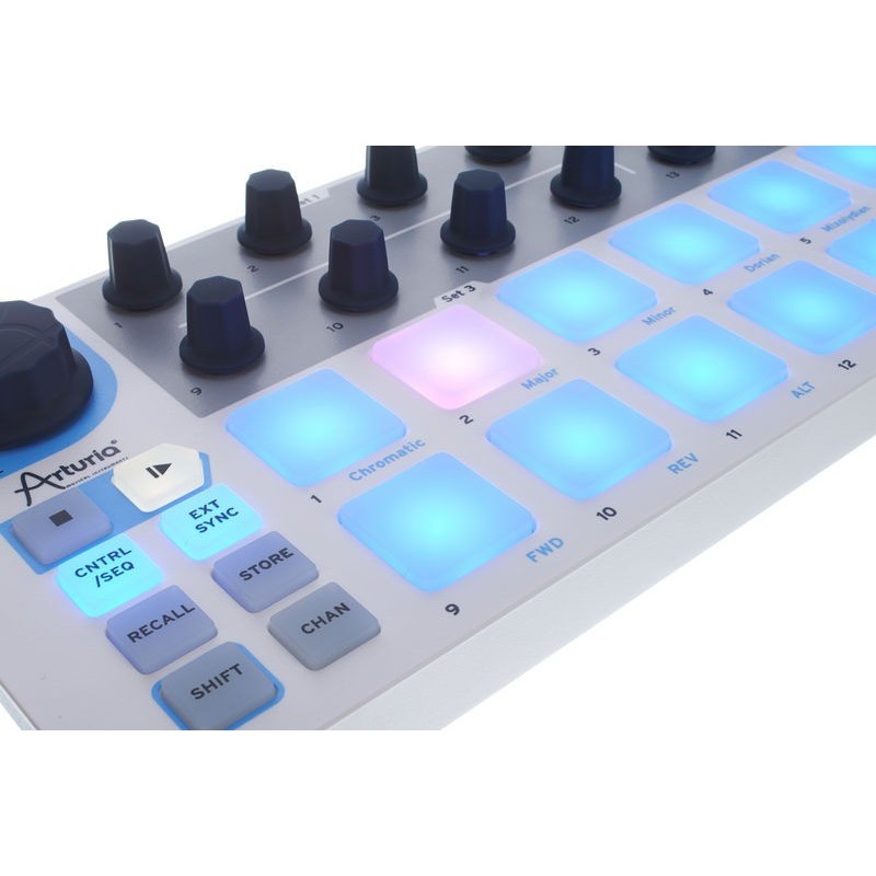 Arturia BeatStep - Kontrolery MIDI USB