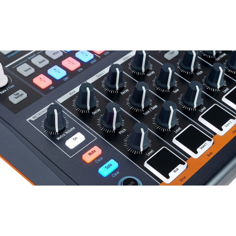 Arturia DrumBrute Impact - automat perkusyjny