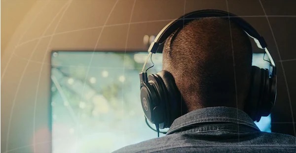 Yamaha ZG01: ZG SURROUND: Doświadcz wirtualnego dźwięku przestrzennego