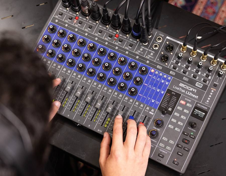 Najważniejsze nowości w Zoom LiveTrak L12next