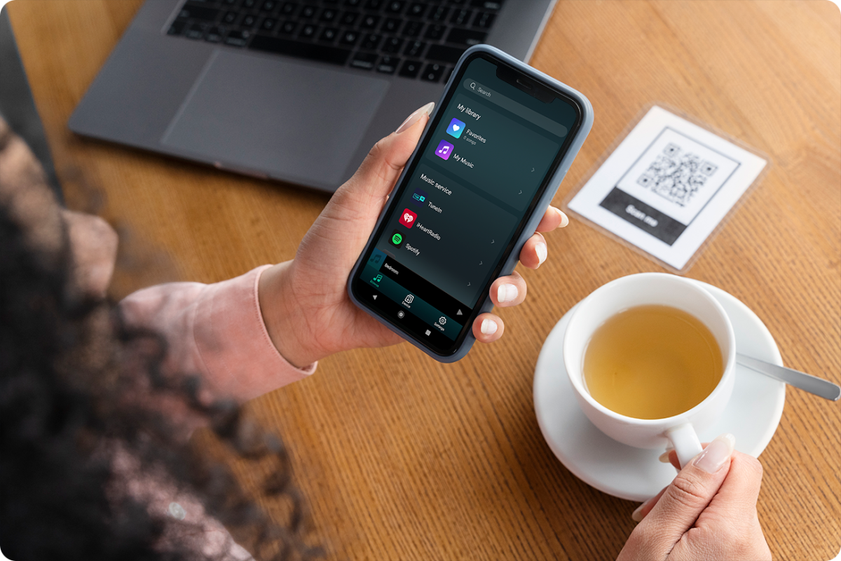 Ściągnij aplikację i ciesz się pełną kontrolą