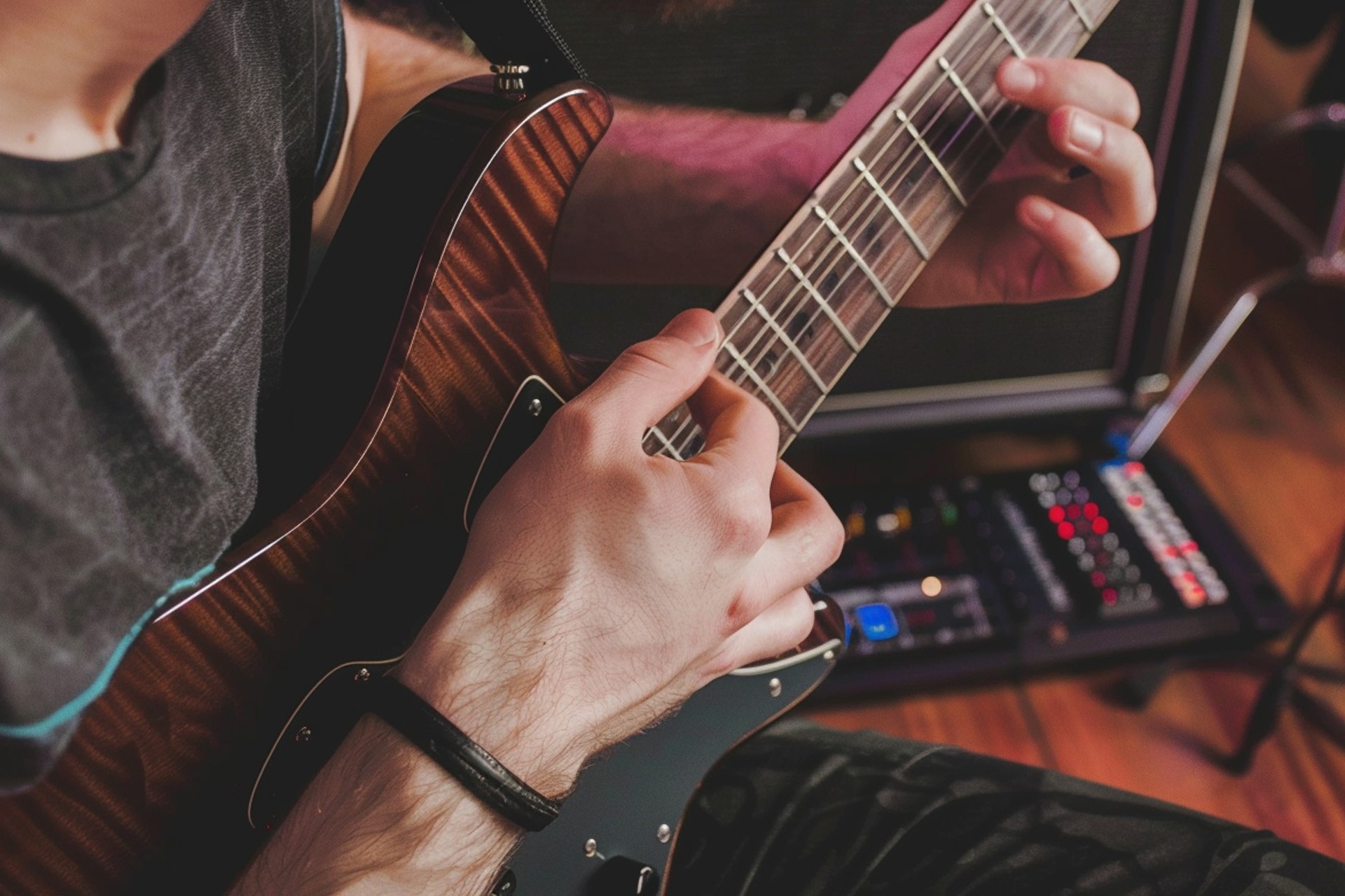 Efekt gitarowy Delay vs Echo: jaka jest różnica pomiędzy tymi efektami ?